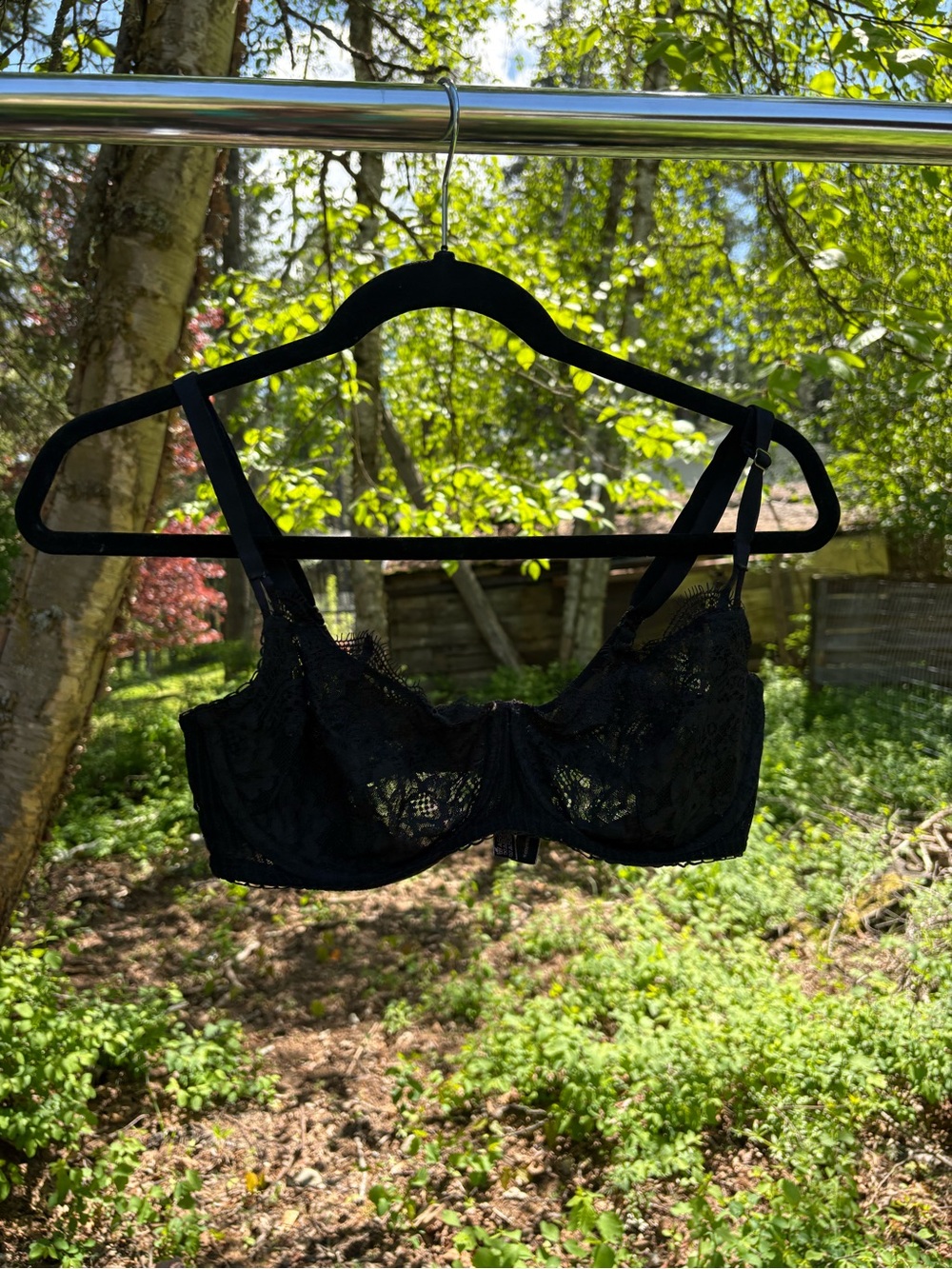 Victoria's Secret Black Lace Underwire Bra - Women's Intimates